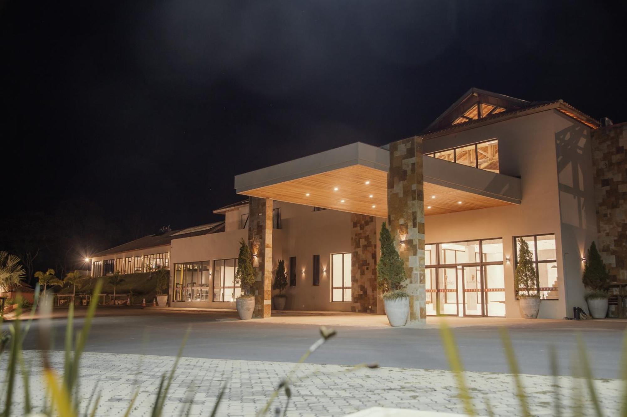 Águas de Lindóia Hotel Chales Capitanias מראה חיצוני תמונה